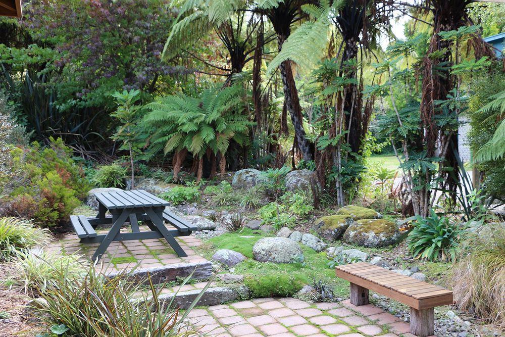 Kaiteri Motels And Apartments Kaiteriteri ภายนอก รูปภาพ