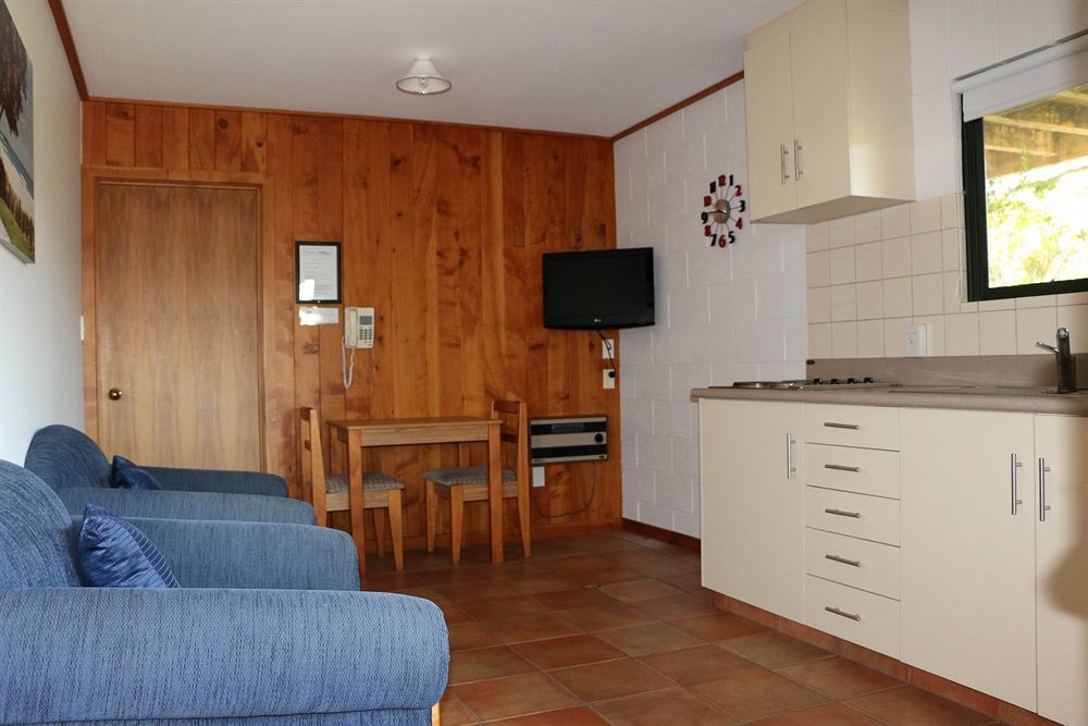 Kaiteri Motels And Apartments Kaiteriteri ภายนอก รูปภาพ