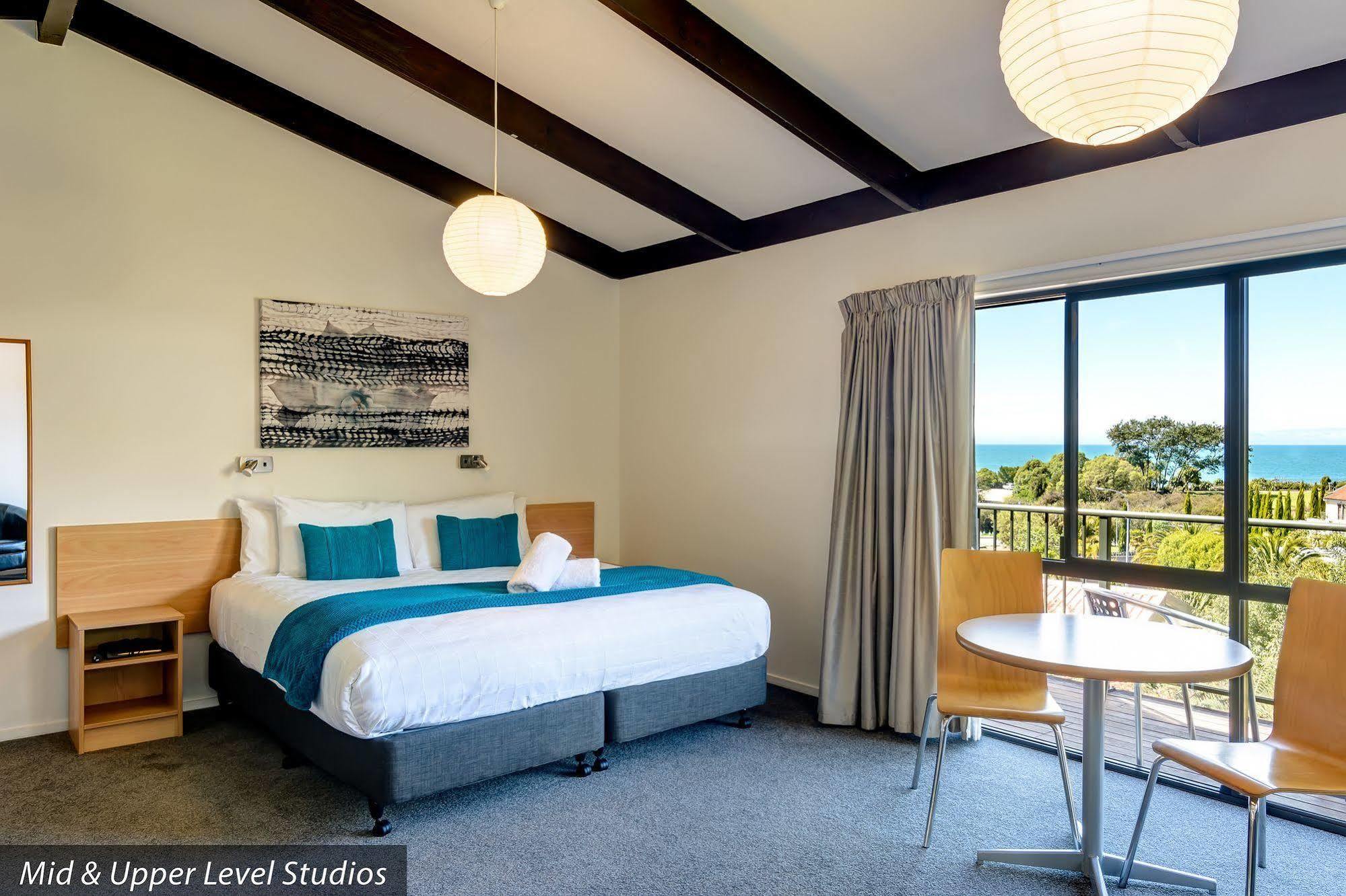 Kaiteri Motels And Apartments Kaiteriteri ภายนอก รูปภาพ