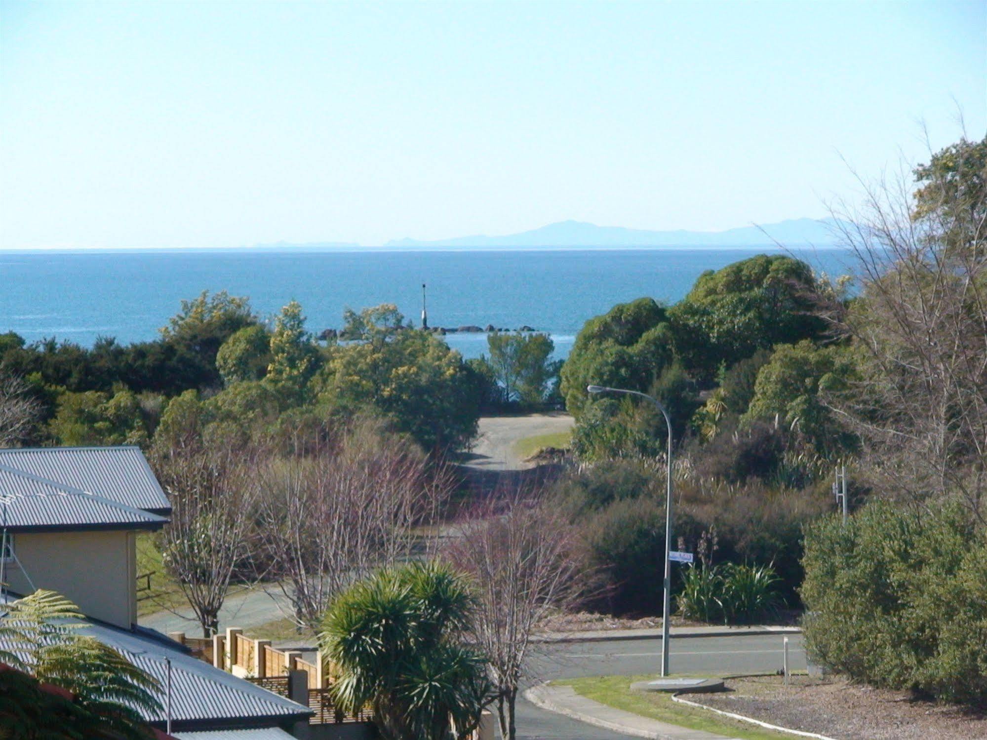 Kaiteri Motels And Apartments Kaiteriteri ภายนอก รูปภาพ