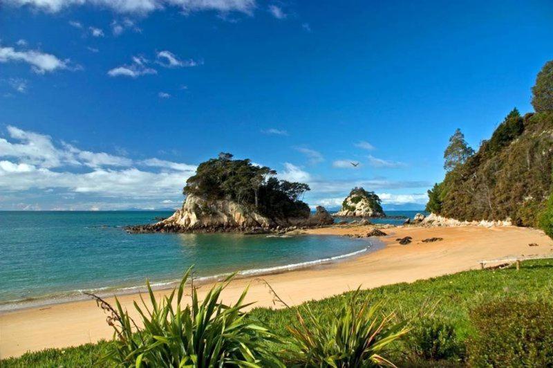 Kaiteri Motels And Apartments Kaiteriteri ภายนอก รูปภาพ